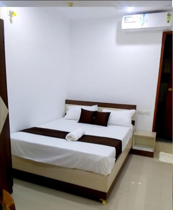 ホテル Tharavad Residency Iritti エクステリア 写真