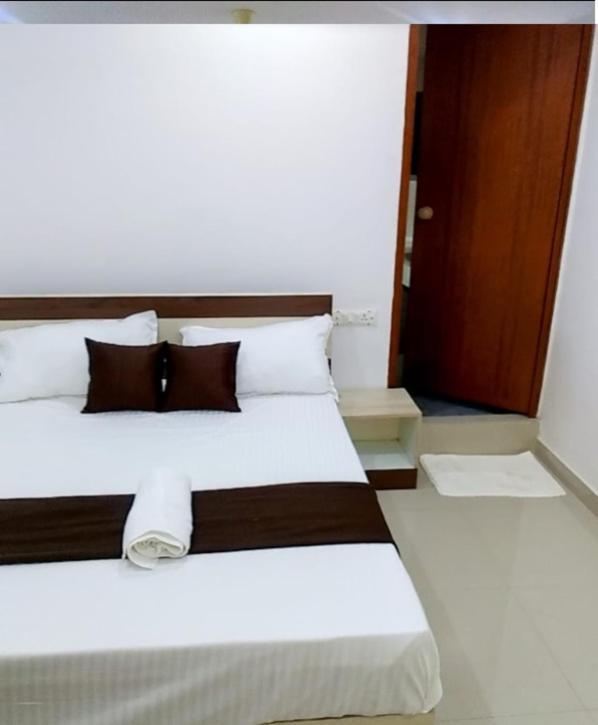 ホテル Tharavad Residency Iritti エクステリア 写真