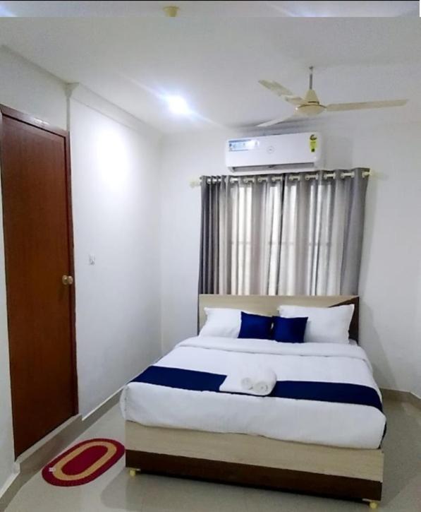 ホテル Tharavad Residency Iritti エクステリア 写真